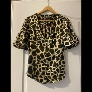 Guess Collection Giraffe Print Puff-Sleeve Blouse